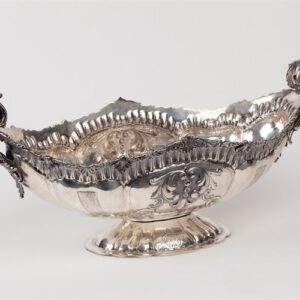 Silver centerpiece for fruits. — image 1