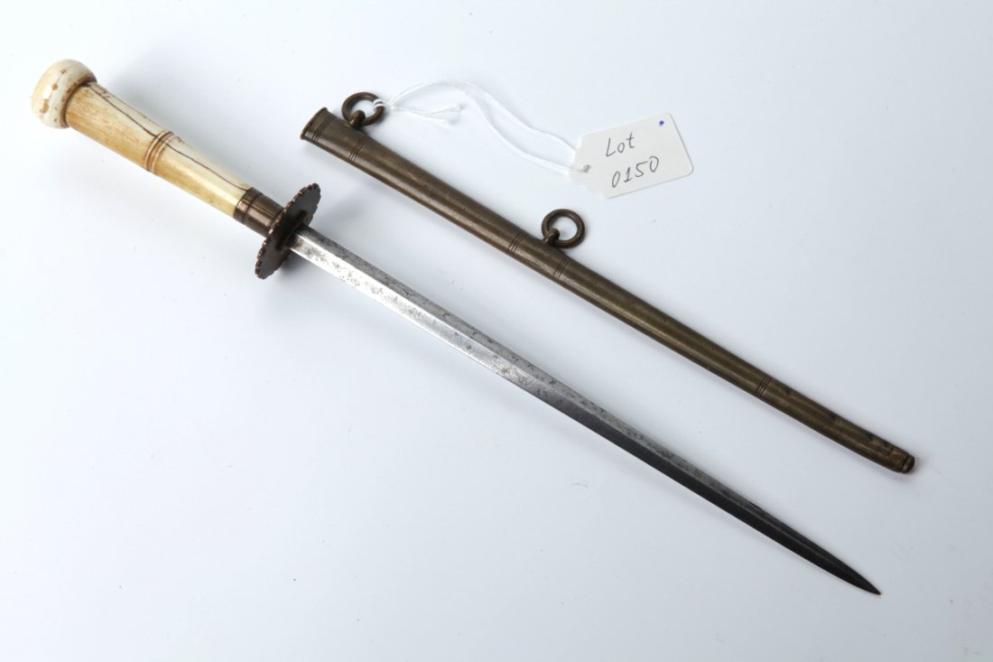 English navy dirk. — image 1