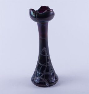 Art nouveau Loetz vase. — image 2