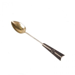 Russian silver-gilt and niello spoon depicting city — image 3