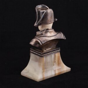 Bust of Napoleon Bonaparte on onyx stand — image 3
