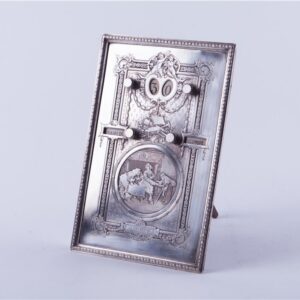 Antique desk calender. — image 1