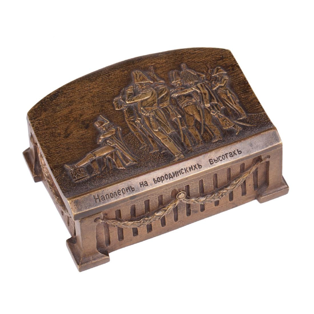 Bronze box â€œNapoleon on the Borodino heightsâ€ — image 1