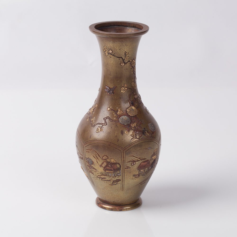 Vase. Japanese. — image 1