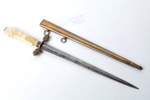English navy dirk. — image 2