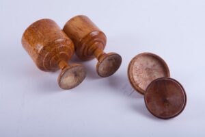 Pair tobacco cans made of birchwood. — image 3