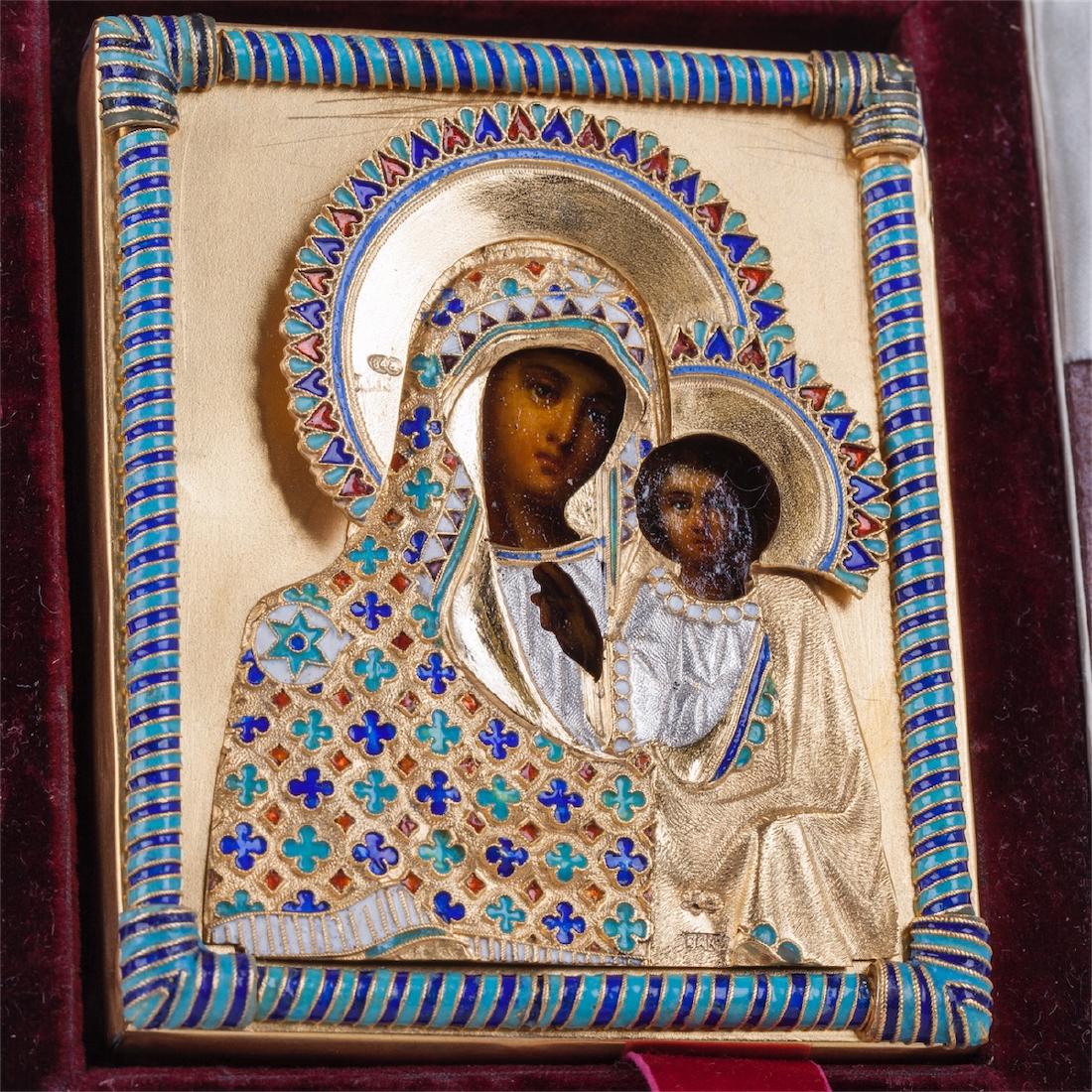 Rare Russian icon of Mother of God Assumption — image 2