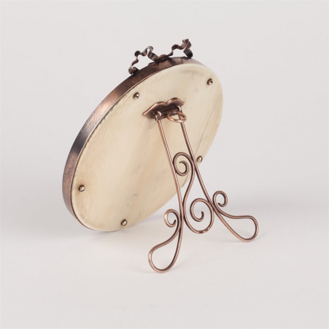 Silver photo frame. 3-d jewelry artel. 1915-1917. — image 2