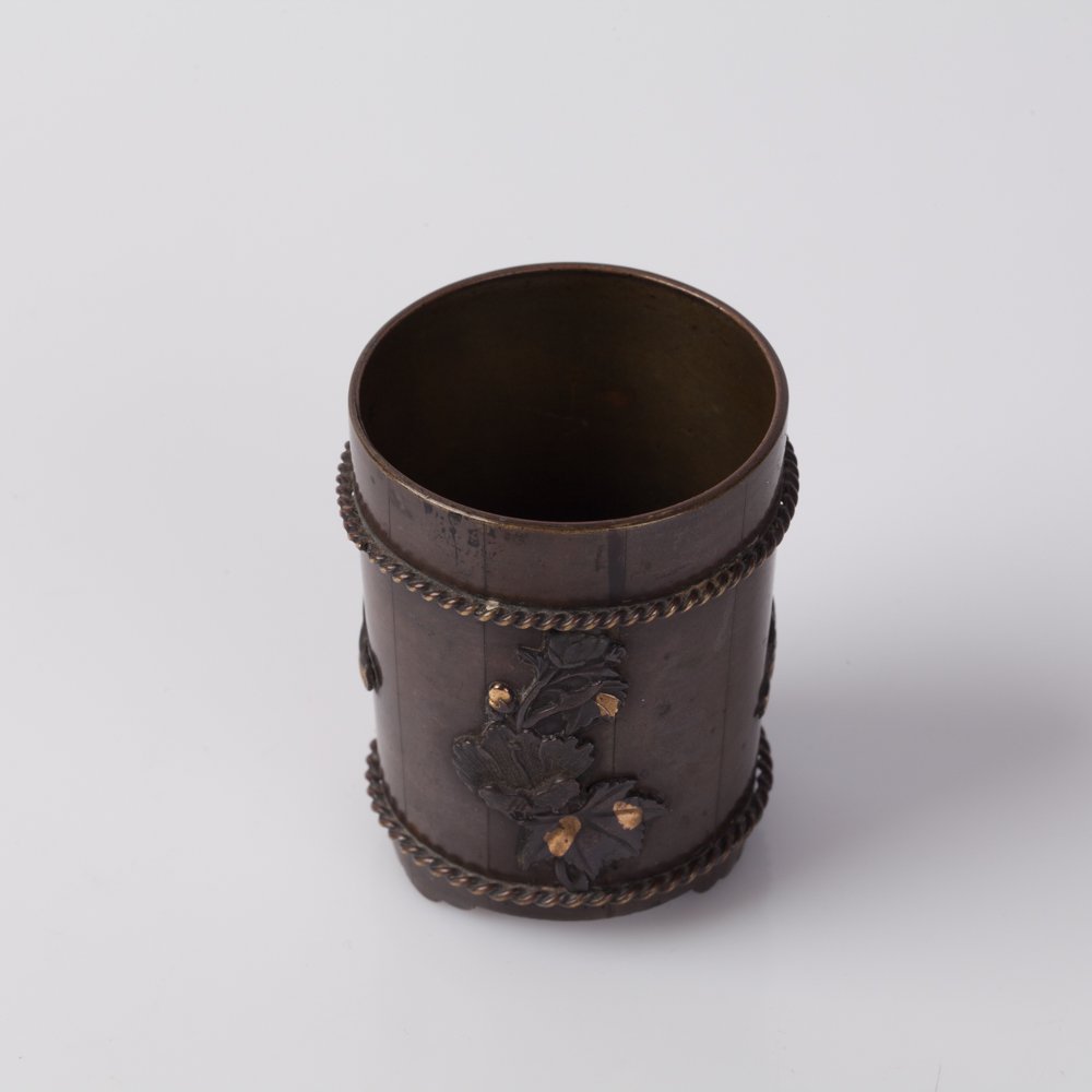 Bronze shot glass. — image 2