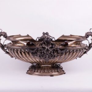 Huge silver parade vase. Le Argenterie di Milano di — image 1