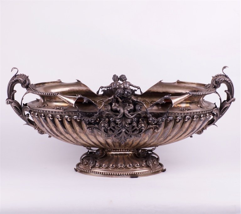 Huge silver parade vase. Le Argenterie di Milano di — image 1