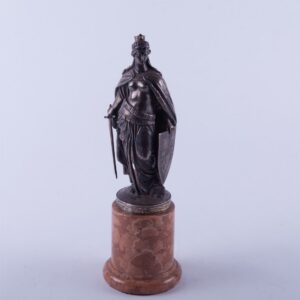 Silver figure. — image 1