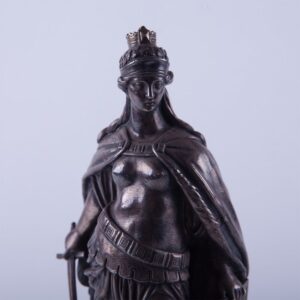 Silver figure. — image 4