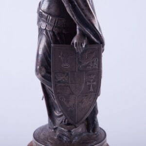 Silver figure. — image 5