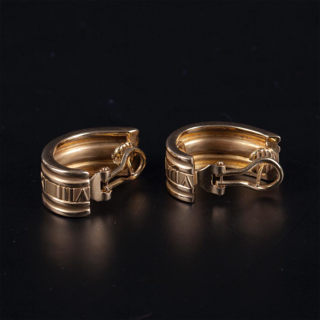TIFFANY & CO. - Atlas Earrings Yellow Gold 18K — image 3
