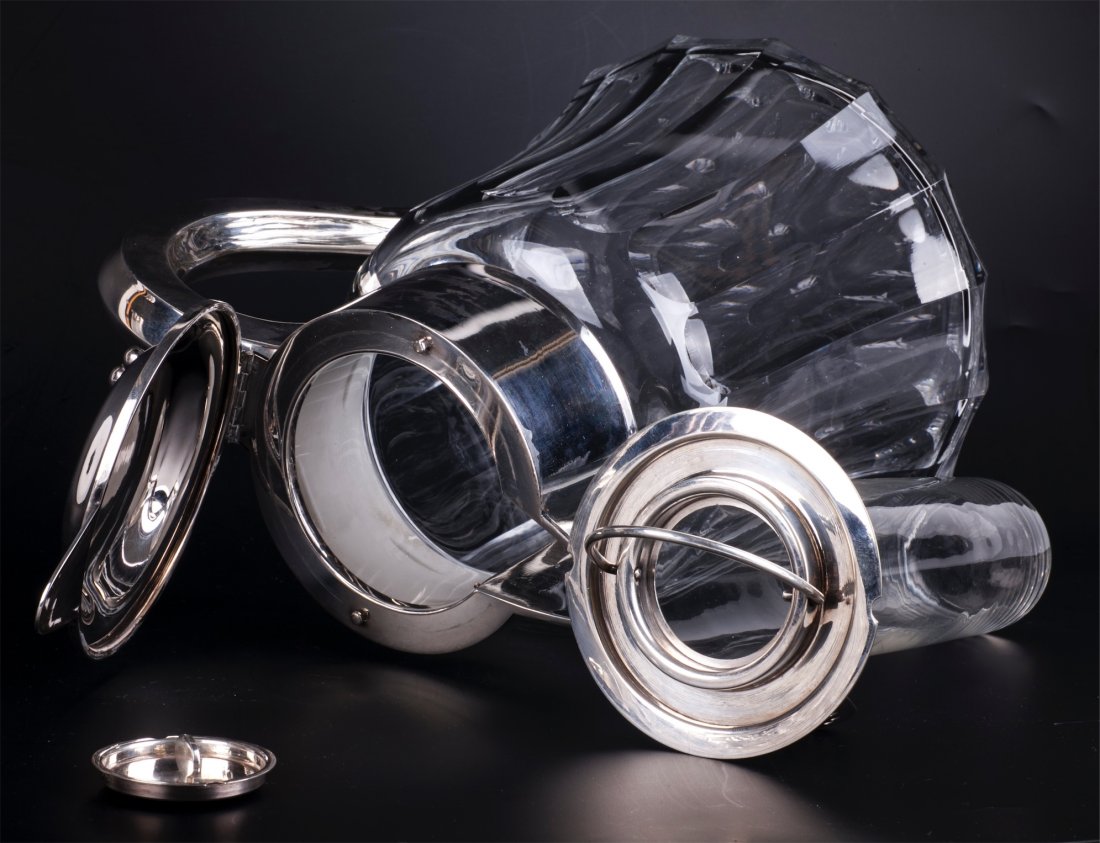 Antique German silver jug with cooling element — image 3