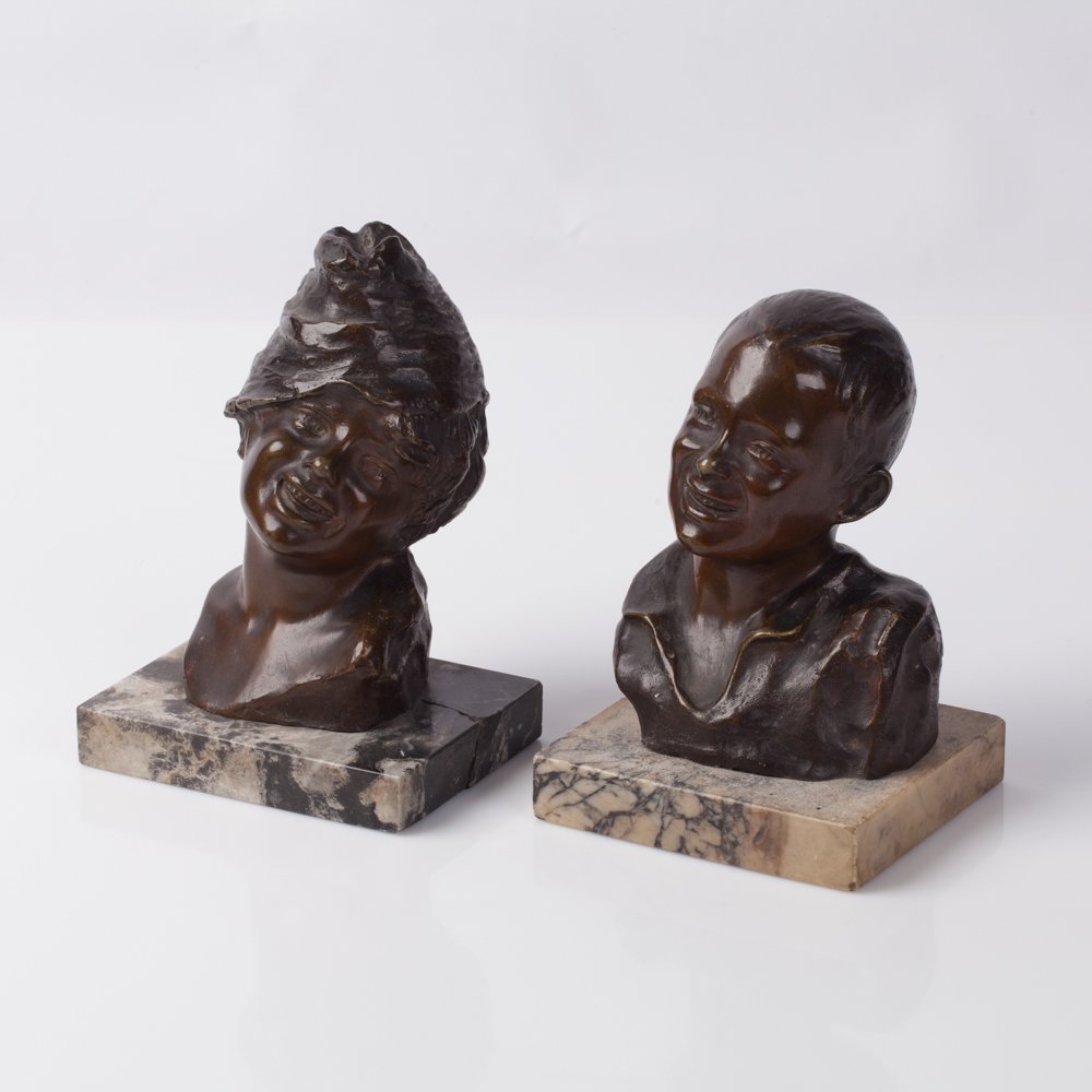 Bust pair "Childrens". — image 1