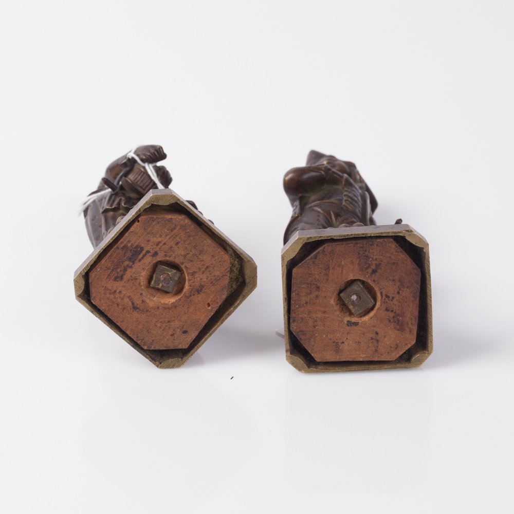 Bronze figures. "Boy and girl" — image 4