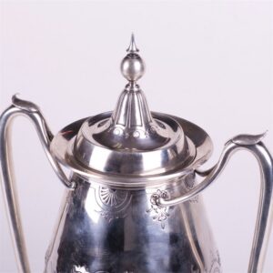 Silver tea kettle. — image 3