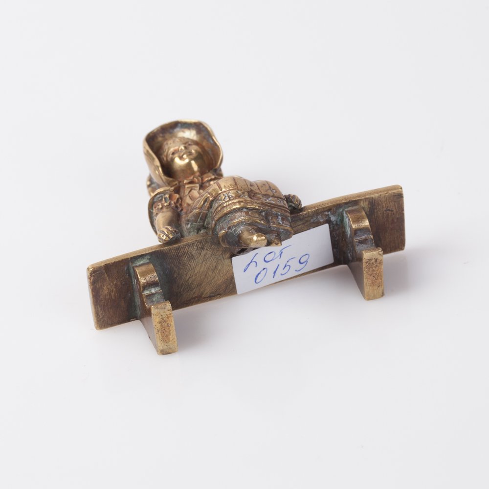Bronze figure. "Girl on bench". — image 3