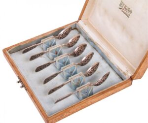Russian silver and niello tea-spoon set in original box — image 7