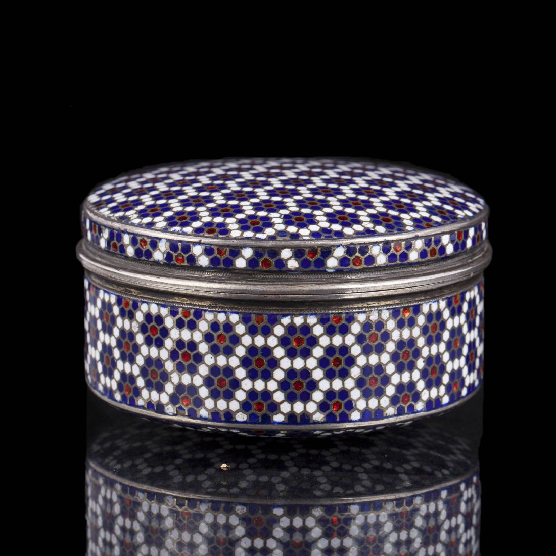 Russian silver cloisonne enamel box. G.Klingert — image 1