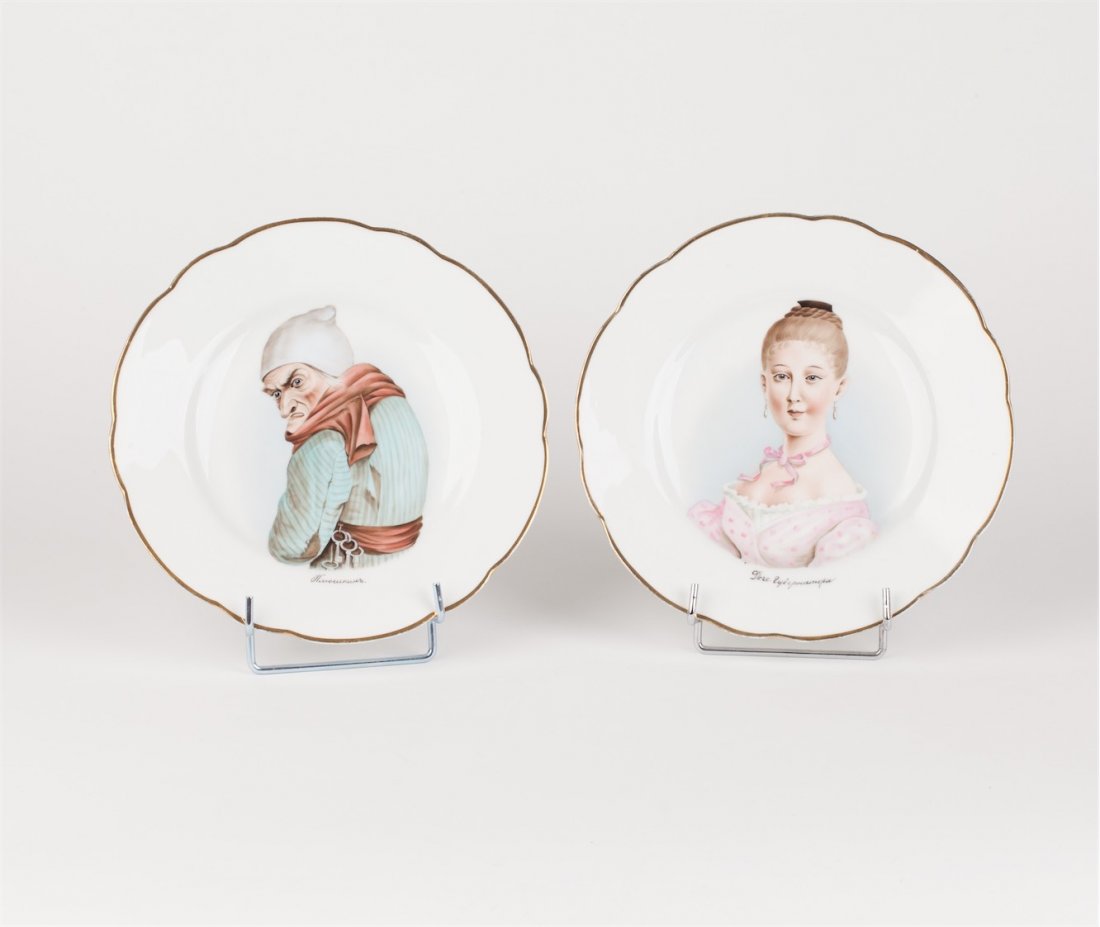 Two decorative plates with N. Gogol characters. Russia, — image 2