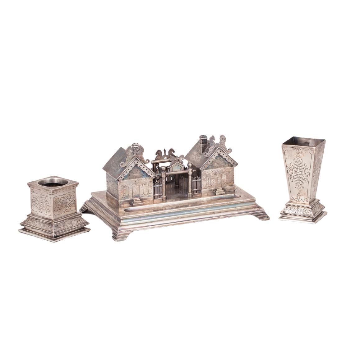 Grand presentation silver and engraved desk set — image 1