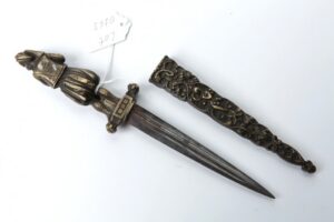 Romantic dagger. — image 4