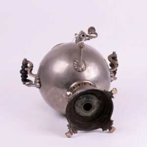 Russian samovar in the shape of sphere. — image 5