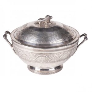Silver vegetable dish with pot — image 1
