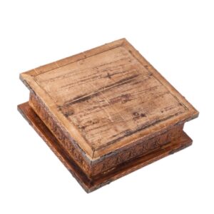 Unusual Russian wood carving and brass casket — image 5
