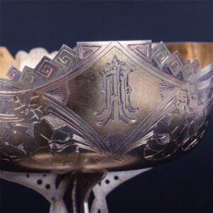 A pair of Russian engraved silver-gilt ice cream bowls — image 2