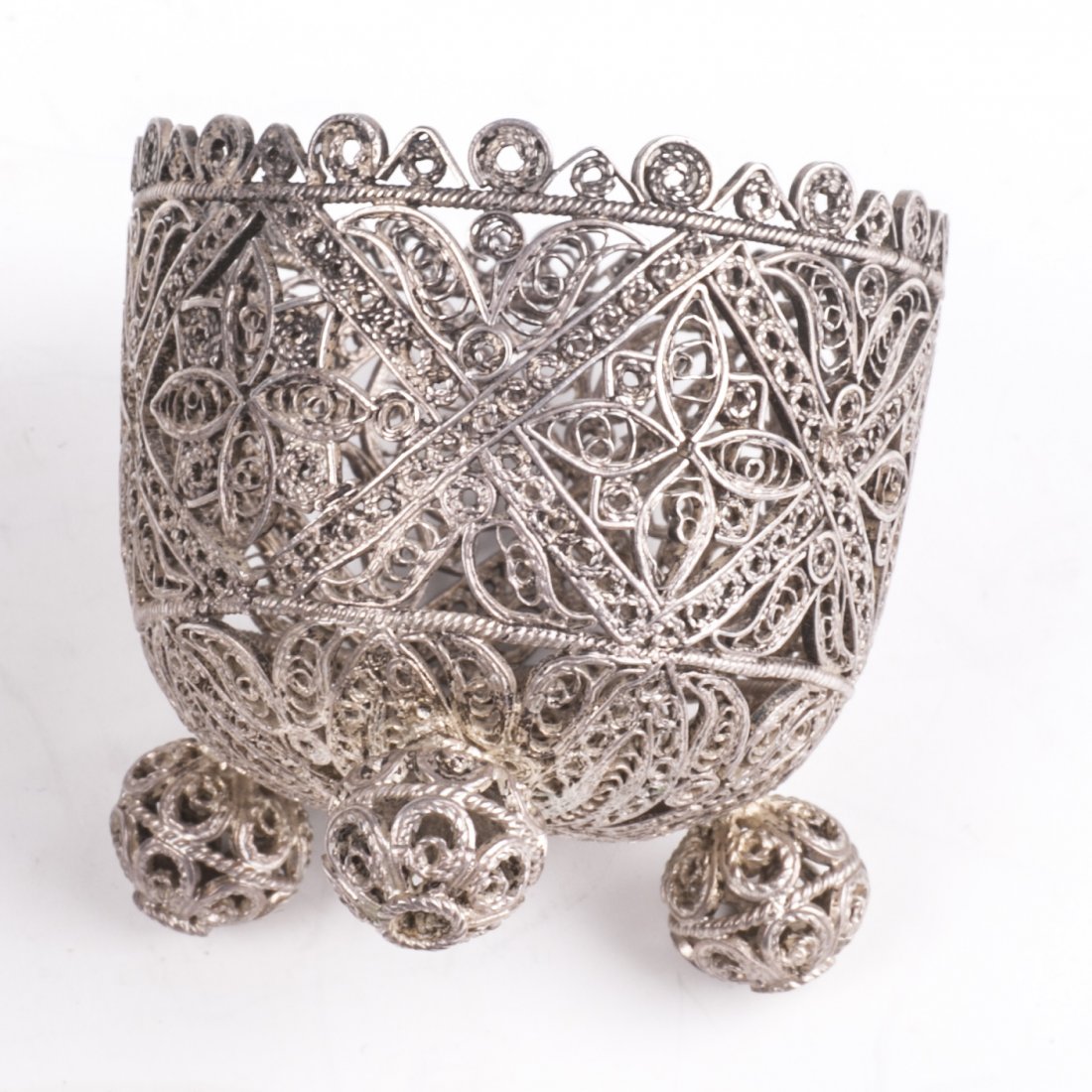 Antique filigree silver stand for egg — image 4