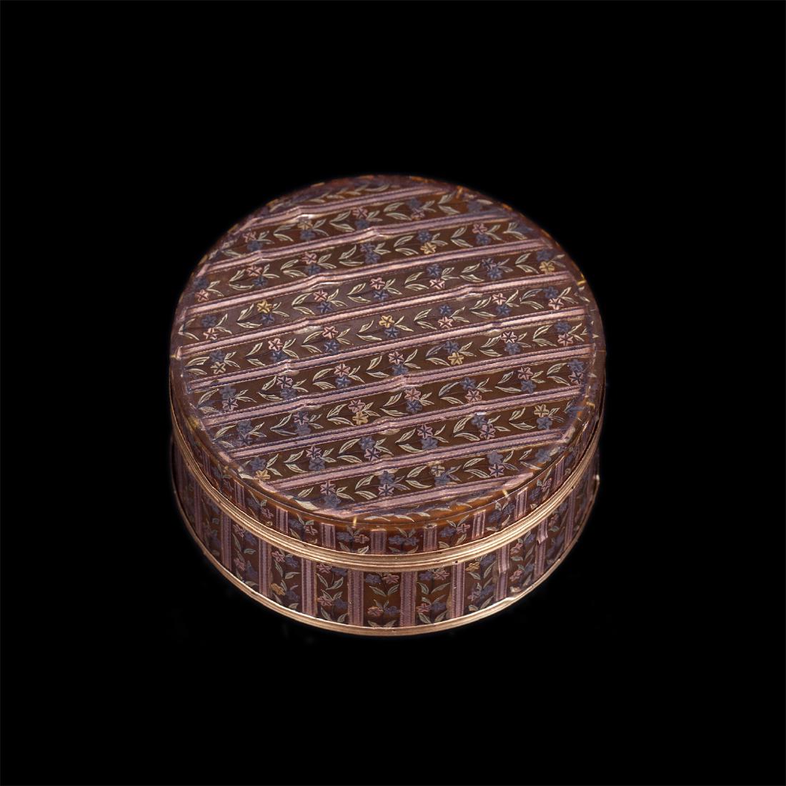 Antique Gold 18k-0.750 tortoise shell jewelry box — image 1
