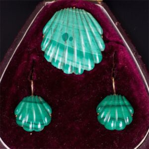 Russian set of brooch and earrings in a box — image 2