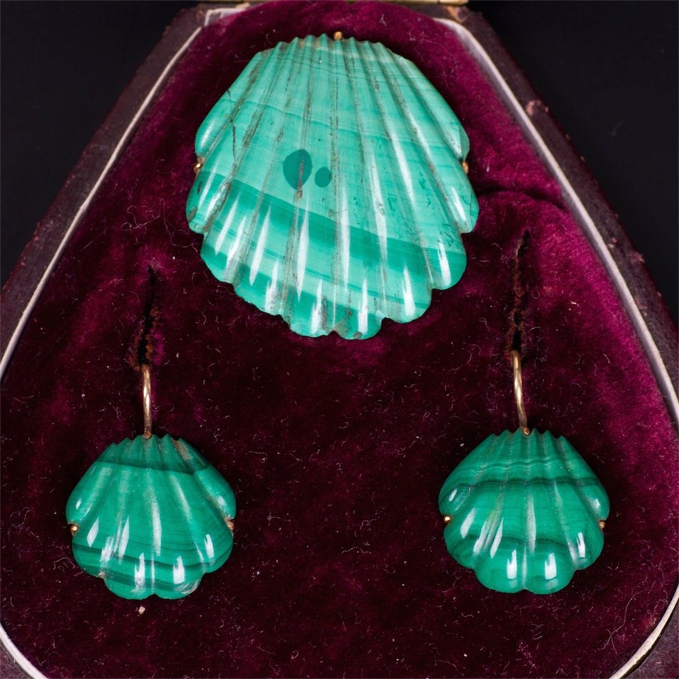 Russian set of brooch and earrings in a box — image 2