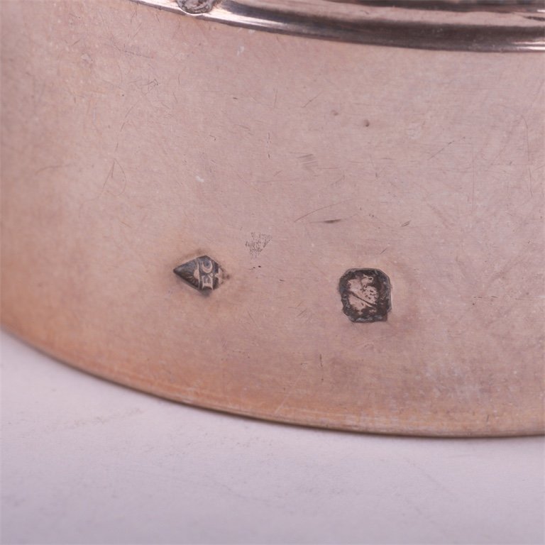 Silver pepper cellar. — image 5