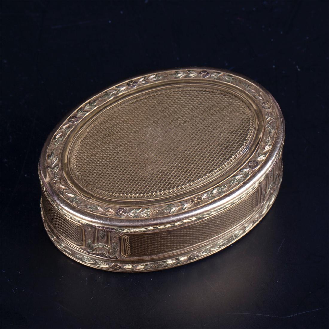 Antique French golden box. 18th century — image 3
