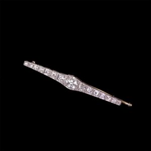 Beautiful Latvian gold and platinum diamond brooch — image 1
