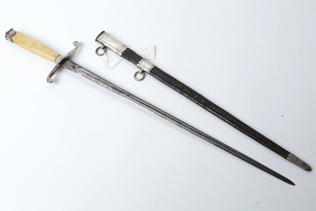 English naval dagger. — image 2