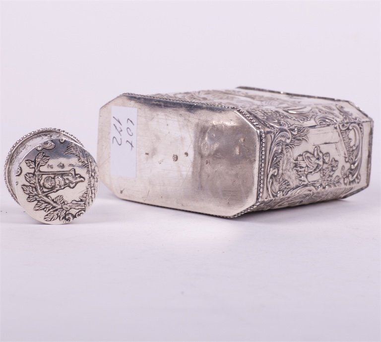 Silver tea box. Europe. — image 4