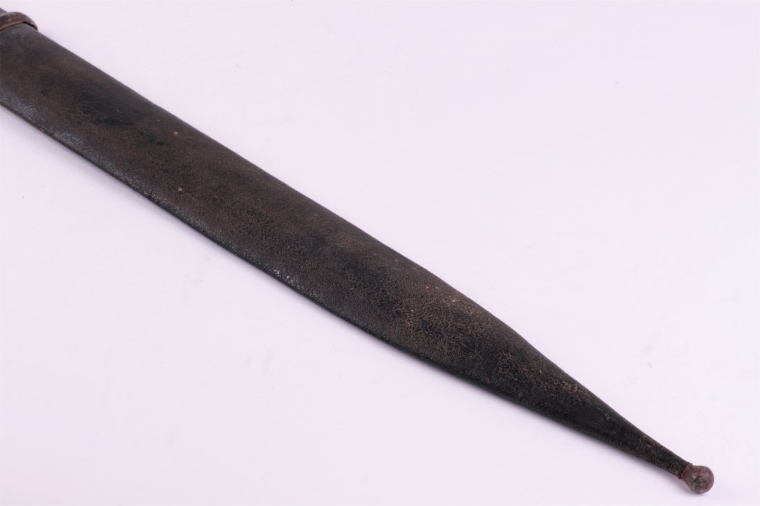 Rare huge Caucasian kindjal. — image 4