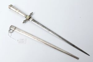 Unknown dagger. — image 1