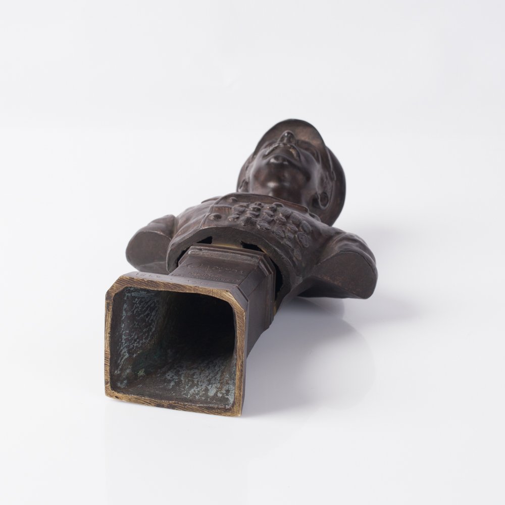 Bust. Bronze. — image 3