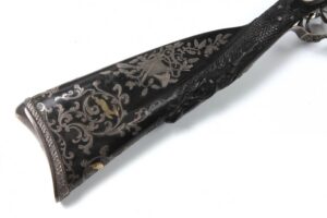 Antique Hunting gun. — image 6