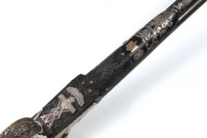 Antique Hunting gun. — image 7