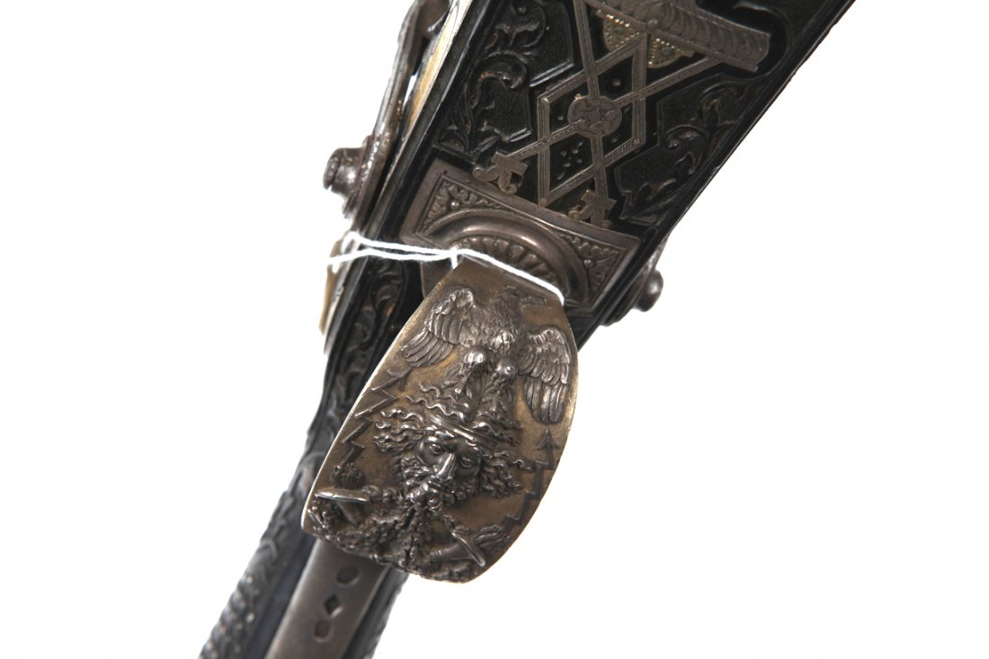 Antique Hunting gun. — image 9
