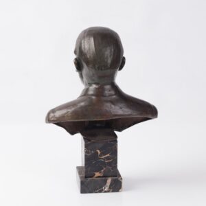 Bust. Bronze. Marble. — image 2