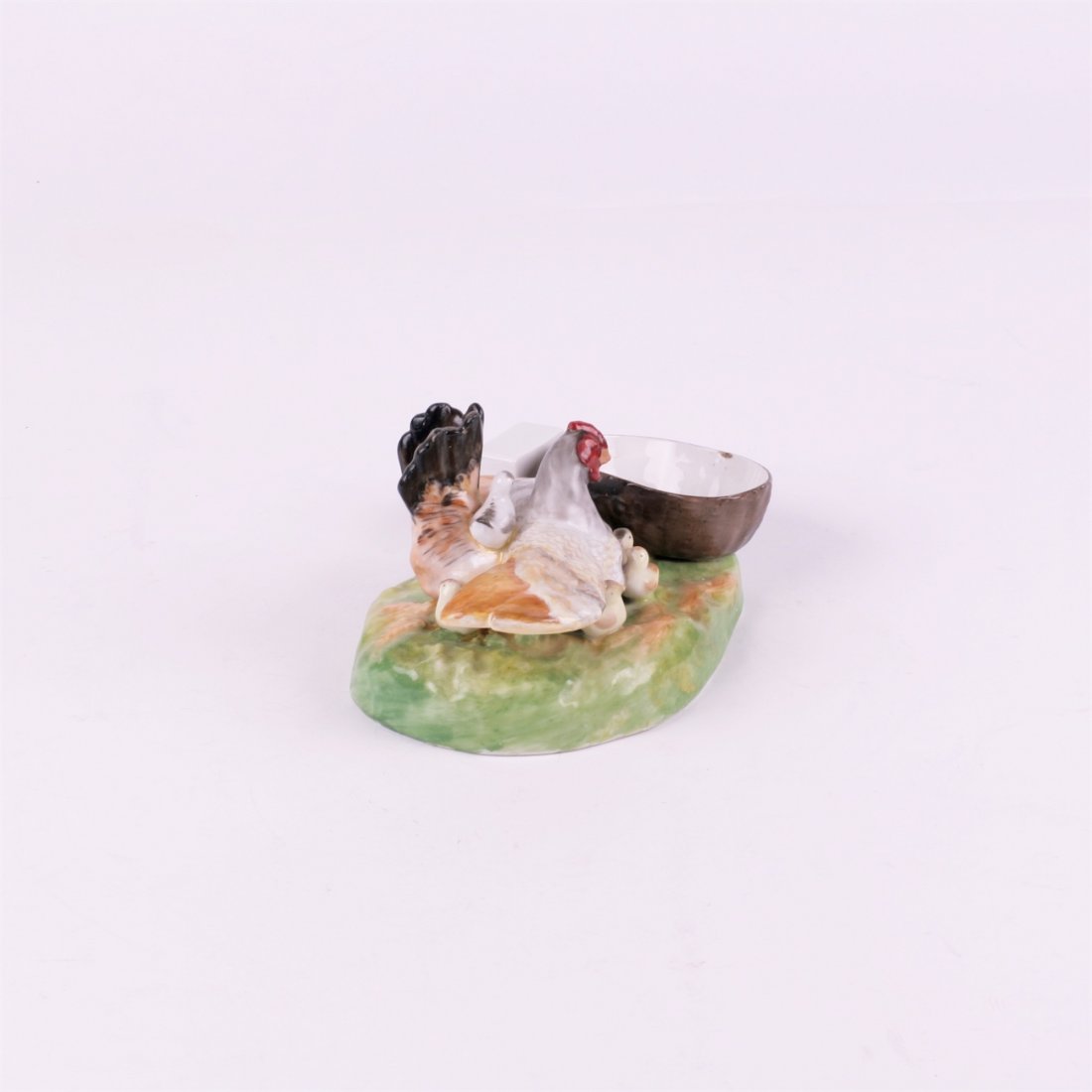 Russian porcelain composition "ChiÑken with chicks". — image 2